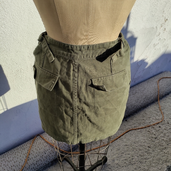 Olive Adjustable Waist Denim Mini Skirt 28 - Picture 5 of 10